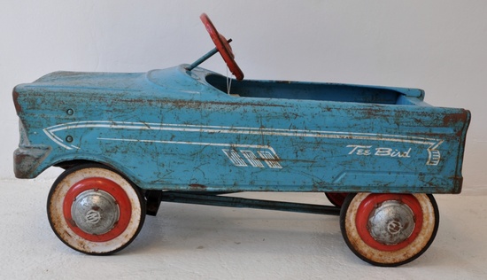 coche antiguo juguete